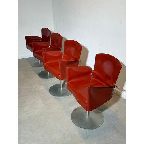 Leather Swivel Armchair from Frag Italia For Sale - Image 5 of 7