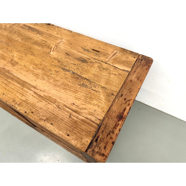 Large Vintage Pine Trade Counter, 1920 For Sale - Image 18 of 18