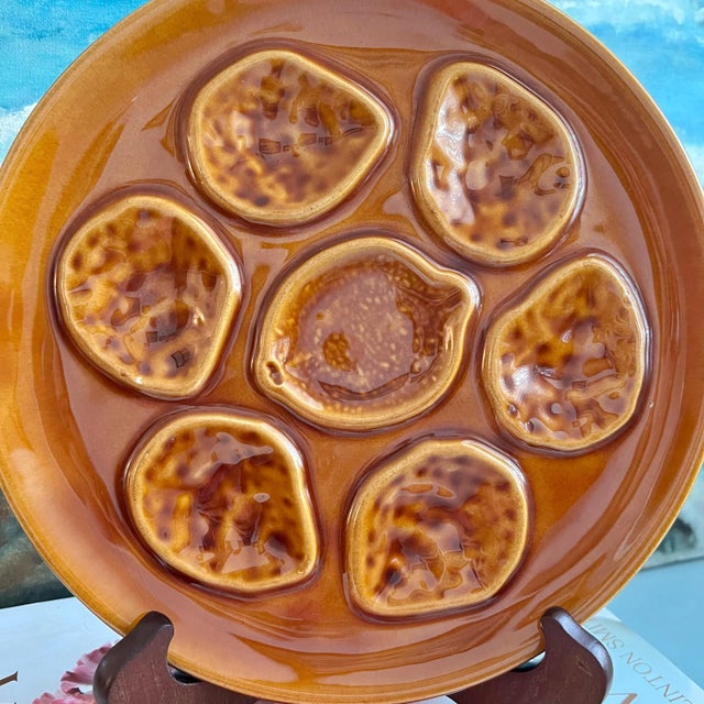 Vintage Niderviller Faience Brown Oyster Plates- a Pair For Sale In San Antonio - Image 6 of 12