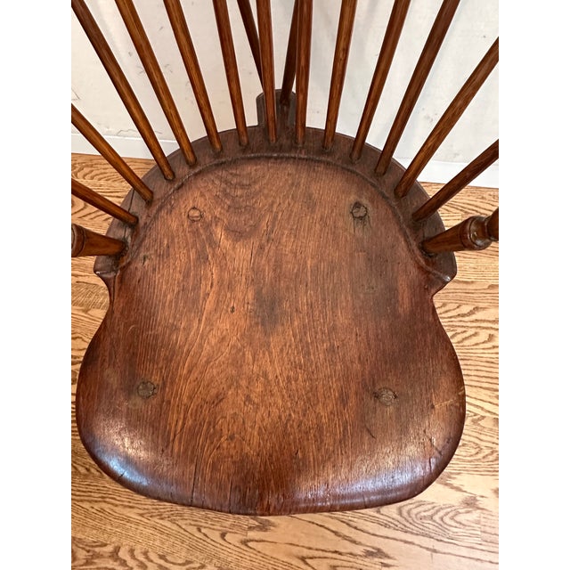 American Rare Antique Continuous-Arm John Sprosen Windsor Chair C. 1790 For Sale - Image 3 of 10