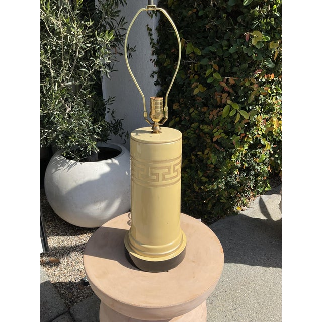 Mid 20th Century Vintage Greek Key Gold Leaf Column Table Lamp For Sale - Image 5 of 16