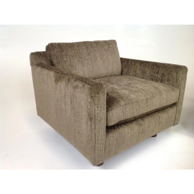 Mid-Century Modern Mid-Century Modern Lounge Chairs - A Pair For Sale - Image 3 of 6