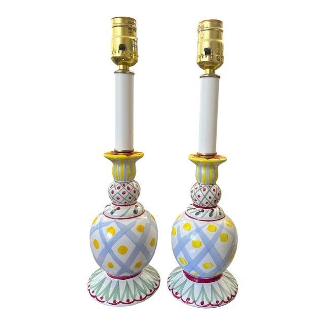 1990s Hand-Painted Majolica Table Lamps in the Style of MacKenzie-Childs With Deruta-Inspired Decoration - a Pair For Sale
