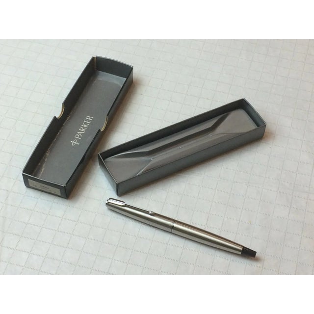 Chrome Vintage Parker Fountain Pen, Brushed Steel and Black Accents, in Box For Sale - Image 8 of 13
