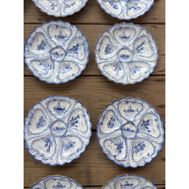 1950s Hand-Painted Weimar Germany Blue & White Oyster Plates | Complete Matched Grandmillenial Collection - Set of 12 For Sale - Image 4 of 12