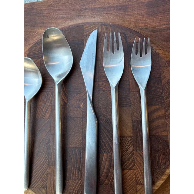 1950s 1950s Tapio Wirkkala for Rosenthal Austria "Composition S" by Rostfrei Satin- 40 Pieces For Sale - Image 5 of 9