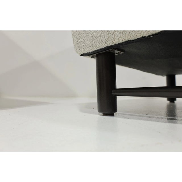 Edward Wormley for Dunbar Lounge Chairs in Holly Hunt Boucle, Attributed - Set of 2 For Sale - Image 12 of 12