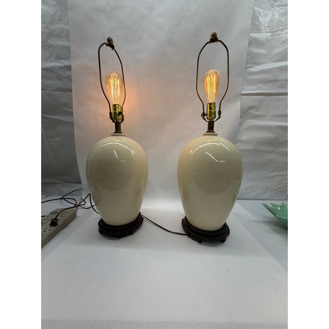 Mid 20th Century Asian Cream Crackle Glaze Ovoid Ceramic Table Lamps - A Pair For Sale - Image 6 of 9