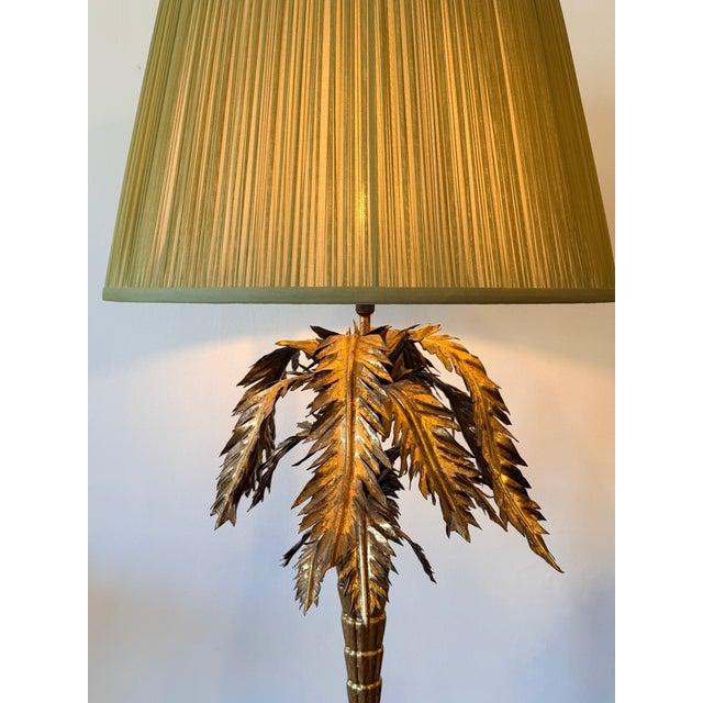 Warren Kessler 1950's Gilt & Wood Palm Tree Lamp Attributed to Warren Kessler For Sale - Image 4 of 4