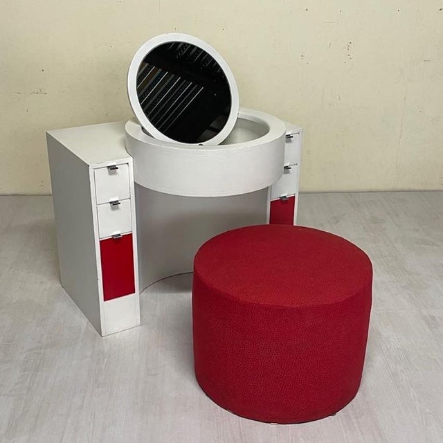 Vintage Italian dressing table from the mid-1970s, complete with its original cylindrical ottoman. A space-age modern...