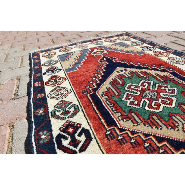 1970s Cappadocia Handwoven Traditional Nomadic Turkish Rug For Sale - Image 9 of 11