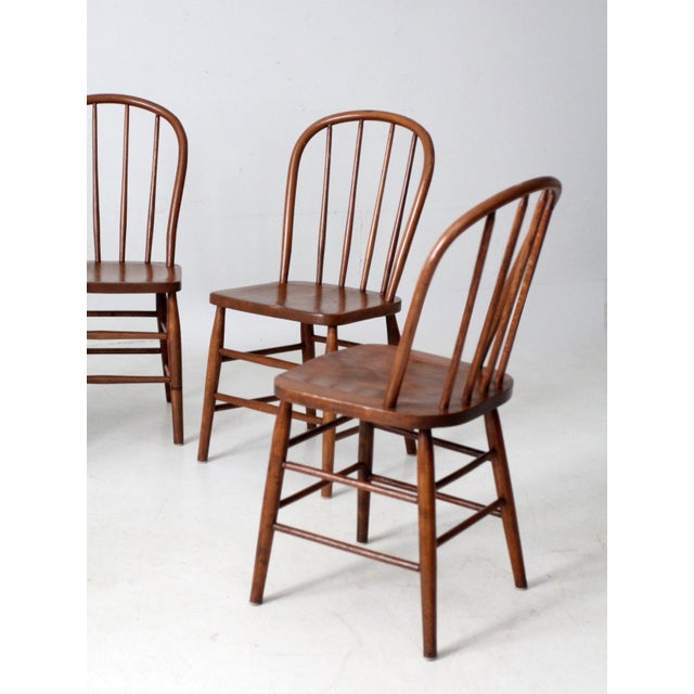 Antique Bow Back Windsor Dining Chairs Set of 5 For Sale - Image 13 of 18
