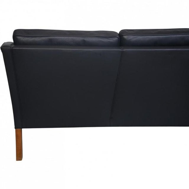 Model 2209 3-Seater Sofa in Black Leather by Børge Mogensen, 1980s For Sale - Image 16 of 18