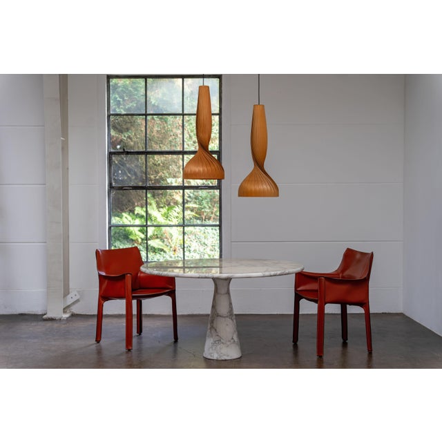 The “M1” dining table, designed by Angelo Mangiarotti and produced by Skipper in Italy during the 1970s, is executed...