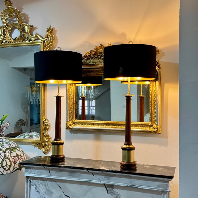 Brown Hollywood Regency Table Lamp in Mahogany and Brass, England, 1970s, Set of 2 For Sale - Image 8 of 9