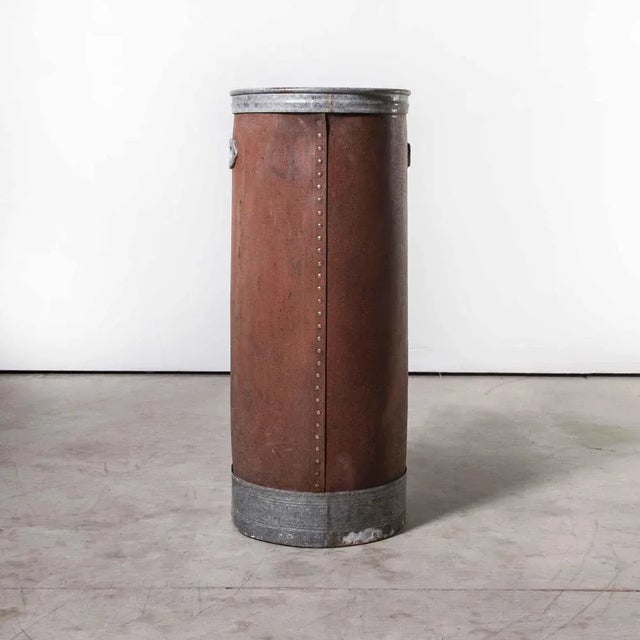 Model 1259 Tall Industrial Storage Cylinder, 1940s For Sale - Image 4 of 9