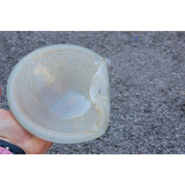 1950s Gold and Opaline Murano Glass Bowl from Seguso, 1950s For Sale - Image 5 of 8