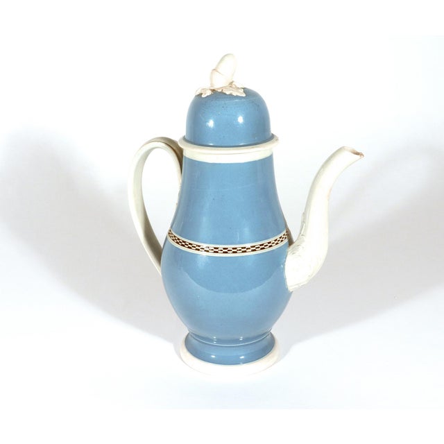 Late 18th Century English Pearlware Blue Slip Coffee Pot & Cover, Staffordshire or Yorkshire For Sale In Philadelphia - Image 6 of 12