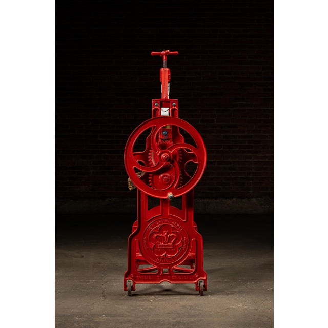 Mid 20th Century Vintage Industrial Cast Iron Laundry Wringer by H. P. Roberts For Sale - Image 5 of 10