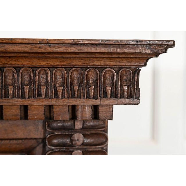 Large 19th Century Italian Carved Walnut Settle, 1800 For Sale - Image 10 of 15