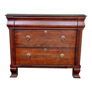 Ethan Allen British Classics Collection Nutmeg Chest of Drawers With Hidden Top Drawer & Protective Glass Top For Sale