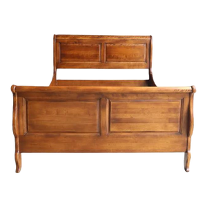 1930s Attributed to Ethan Allen Country French King Sleigh Bed