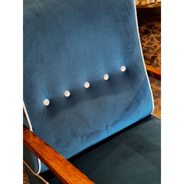 Mid-Century Modern Pair of Italian Designer Mid Century Walnut Armchairs For Sale - Image 3 of 9