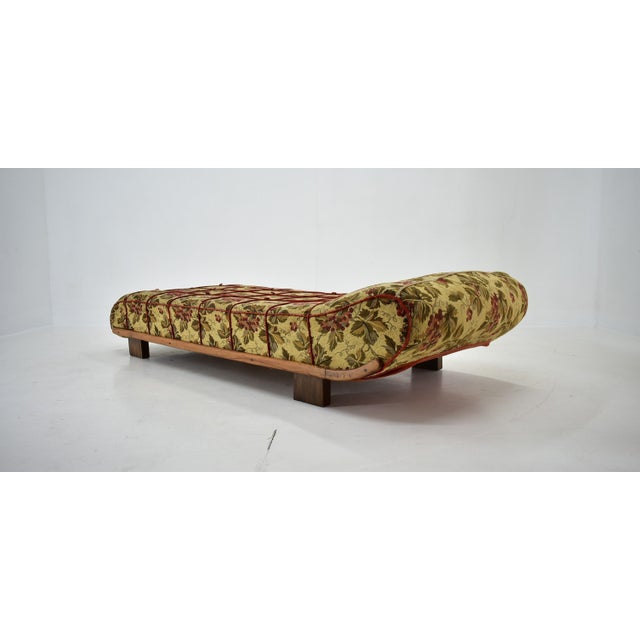 Daybed by Jindřich Halabala, Czechoslovakia, 1940s For Sale - Image 9 of 18
