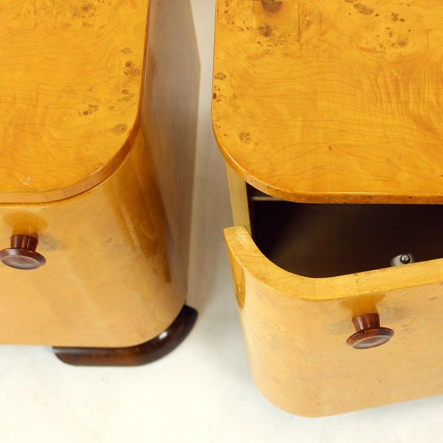 Art Deco Bedside Tables in Root Veneer, Former Czechoslovakia, 1940s, Set of 2 For Sale - Image 8 of 17