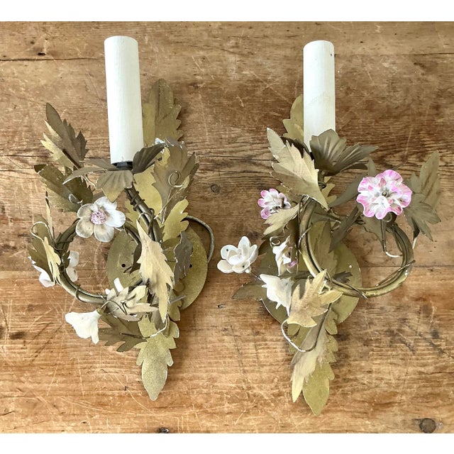 Vintage Regency Ceramic Flower Light Sconce - A Pair For Sale - Image 4 of 9