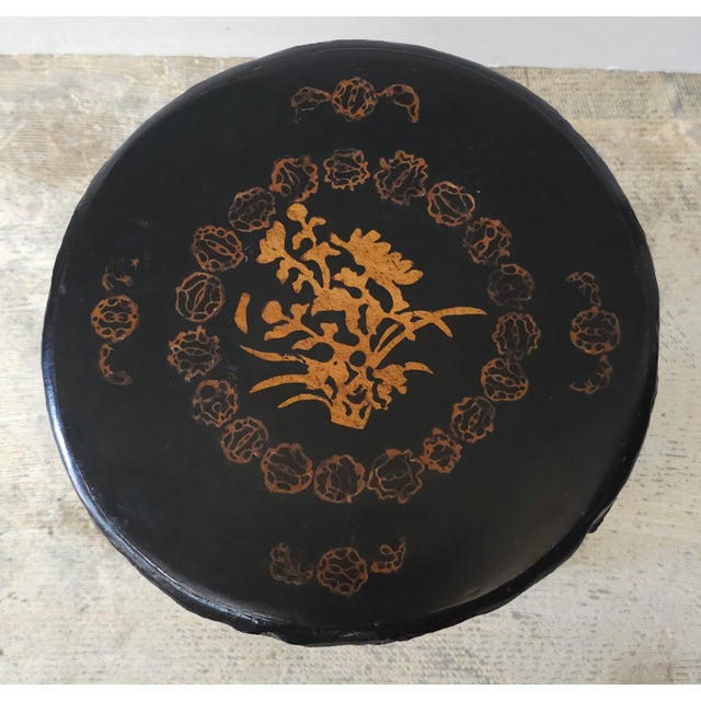 Japanese Meiji Driftwood and Decorated Side Table For Sale - Image 4 of 7