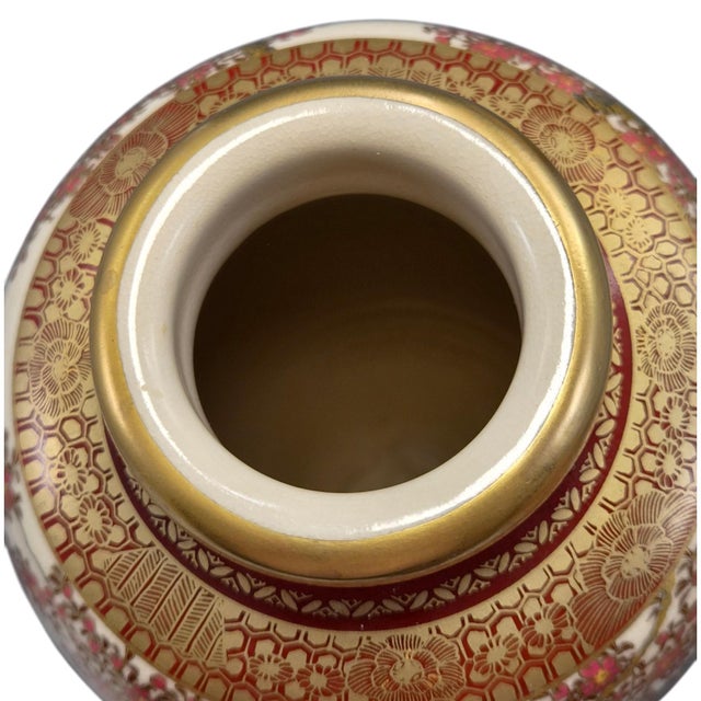 Ceramic Japanese Early Showa Satsuma Vases by Manpei, Kobe, 1930s, Set of 2 For Sale - Image 7 of 12