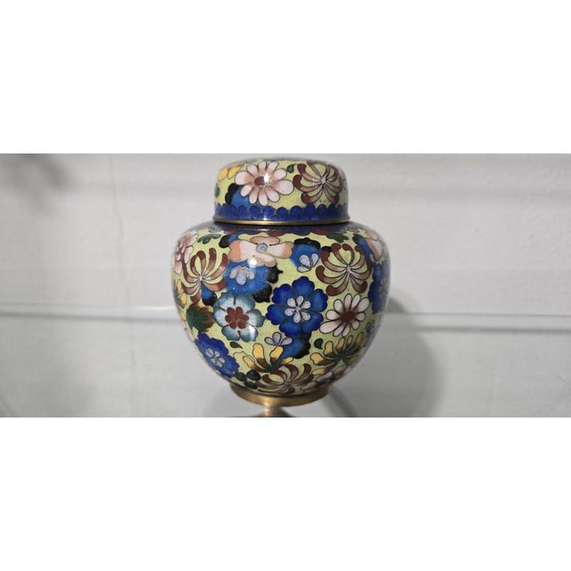 Vintage Chinese Cloisonné Ginger Jar  Republic Period (Early 20th Century) Up for sale is a stunning authentic Chinese...