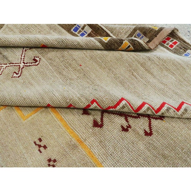 Galerie Shabab Collection Mid-20th Century Turkish Anatolian Carpet For Sale - Image 10 of 10