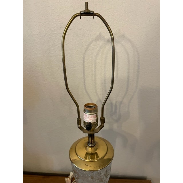 Mid 20th Century Vintage Crystal Clear Industries Hand-Cut Lead Crystal Table Lamp, Made in Poland For Sale - Image 5 of 6