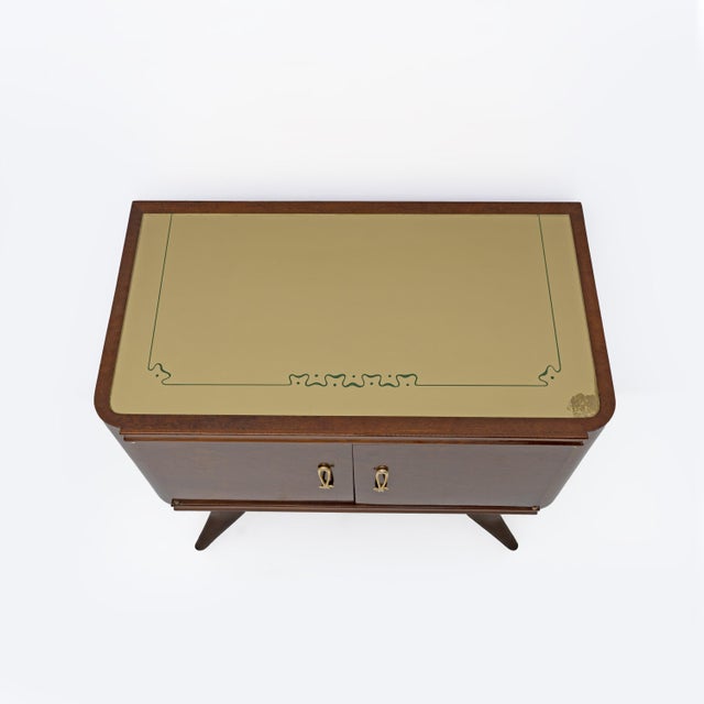 Brown Mid-Century Modern Italian Walnut and Thuja Root Nightstands, 1950s, Set of 2 For Sale - Image 8 of 13