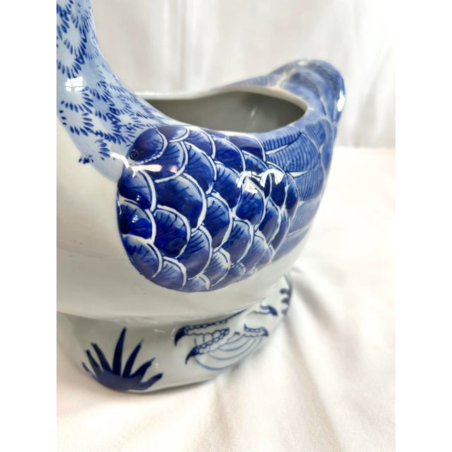 Ceramic 1990s Blue and White Ceramic Duck Cachepot Chinoiserie Bird Planter For Sale - Image 7 of 9