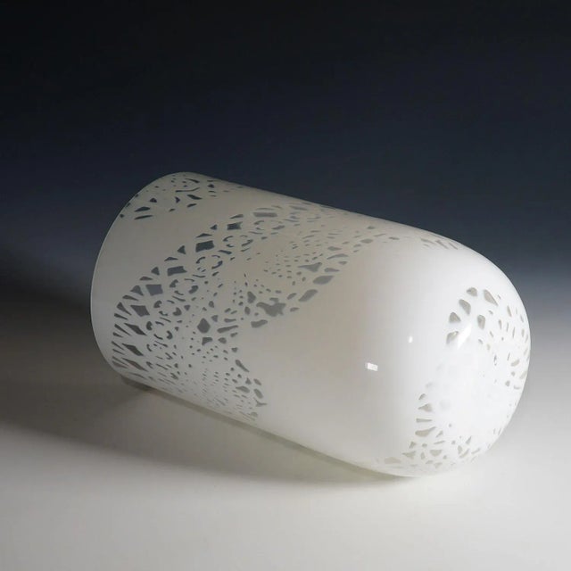 Murano Lace Vase by Brigitta Carlsson and Where Thorssen for Venini For Sale - Image 6 of 9