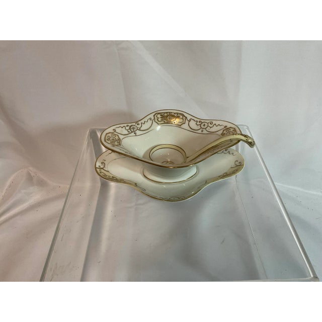 Beautiful vintage hand painted Nippon 3 piece gravy boat set. Gold moriage trim in very nice condition. Mixes with all...