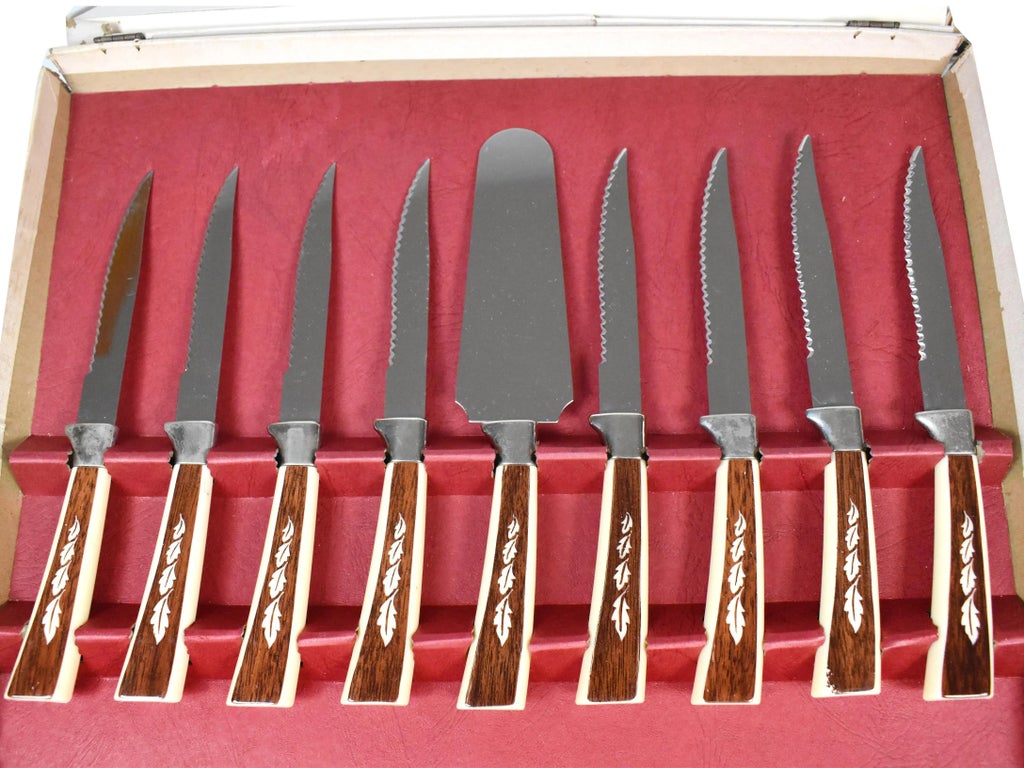 英TRASURE CHEST REGENT SHEFFIELD　カトラリーセット Vintage Sheffield Treasure Chest Assorted Stainless Steel Cutlery