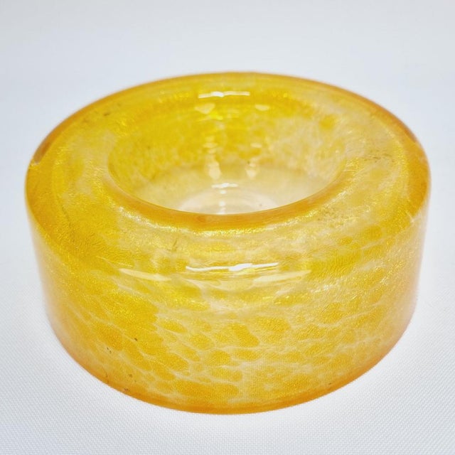 1970s Vintage Hungarian Art Glass Veil Ashtray from Karcag, 1970s For Sale - Image 5 of 8