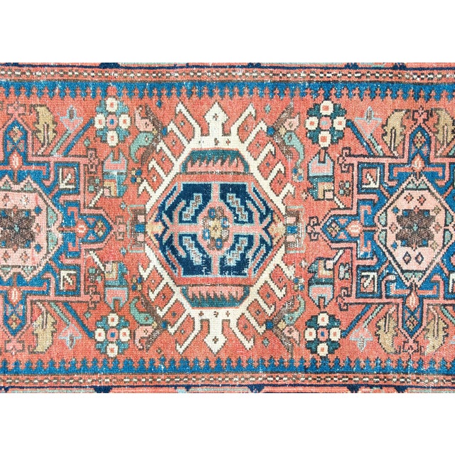 Early 20th Century Persian Heriz Rug For Sale In Chicago - Image 6 of 16