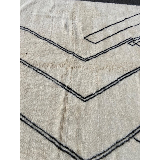 Moroccan Berber Moroccan Beni Ouarain Wool Rug For Sale - Image 3 of 4