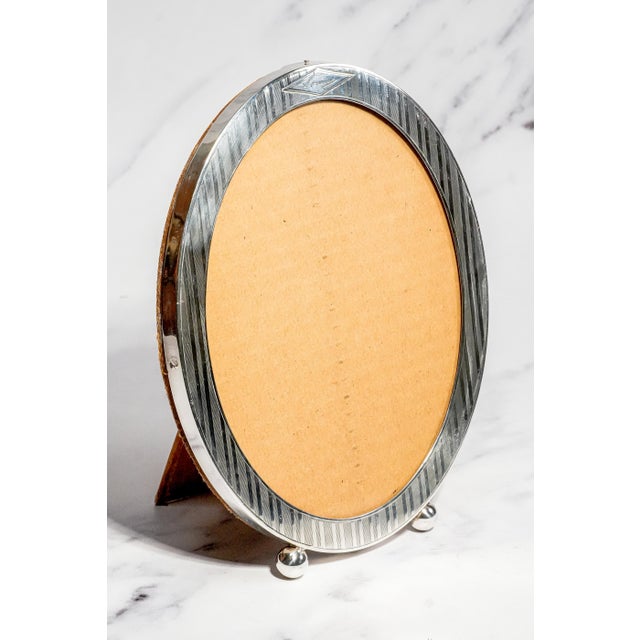 Art Nouveau Large Antique Sterling Silver Engine Turned Striped Oval Picture Photo Frame For Sale - Image 3 of 14