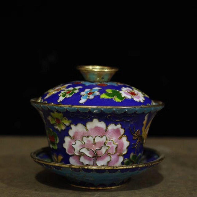 Vintage Chinese Cloisonné Enamel Lidded Tea Bowl Gaiwan With Peony Motif For Sale - Image 4 of 9