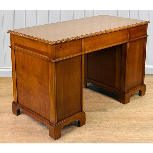 1940s Vintage Georgian Walnut Scalloped Library Executives Office Desk For Sale - Image 5 of 14