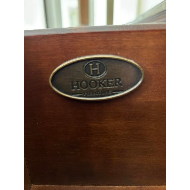 2010s Hooker Furniture Grand Palais 10 Drawer Dresser For Sale - Image 5 of 18