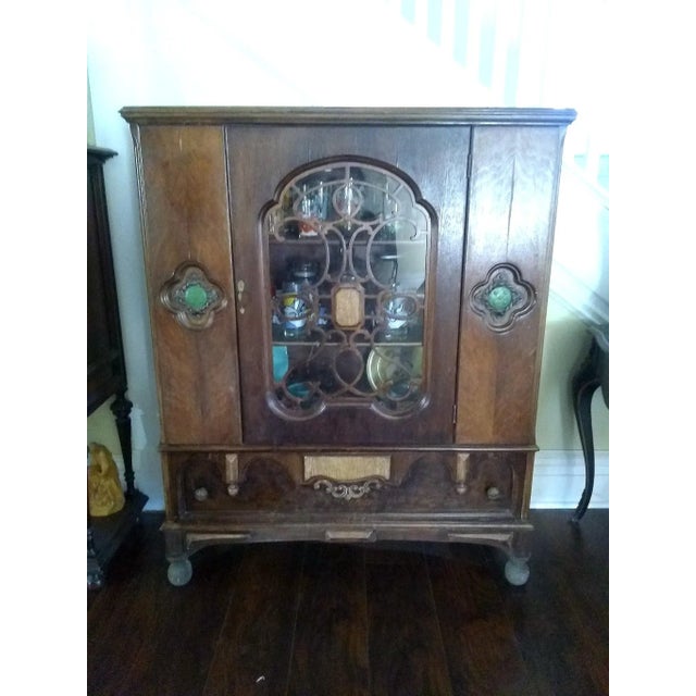Early 20th Century Early 1900s Century M. Bott Furniture Co English Tudor Glass and Fretwork Door and Drawer China Cabinet For Sale - Image 5 of 11