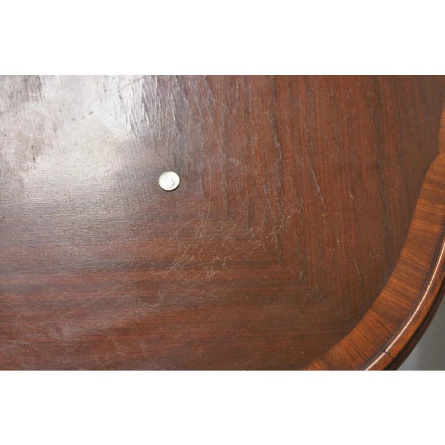 Antique French Louis XV Style Walnut Round Turtle Top Occasional Side Table Pair For Sale - Image 10 of 12