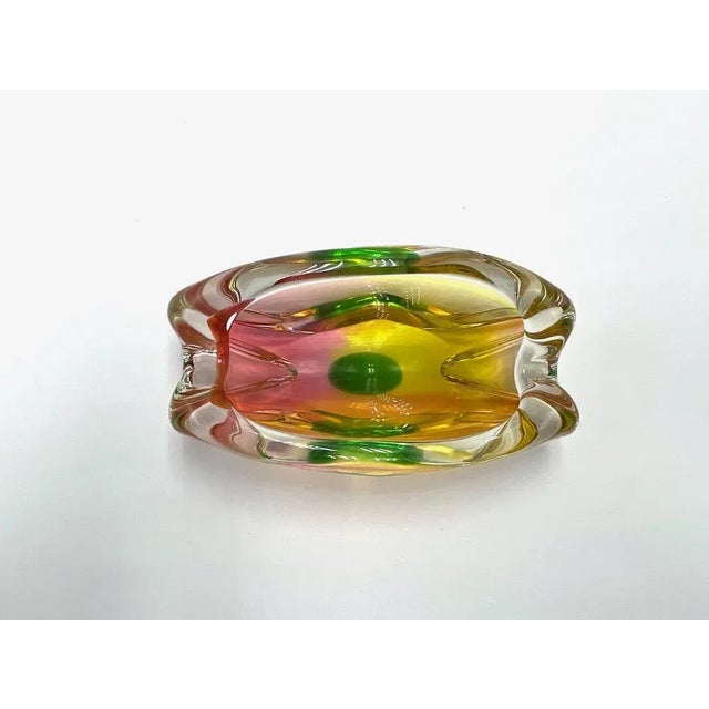 1960s Art Glass Ashtray attributed to Josef Rozinek for Novy Bor, 1960s For Sale - Image 5 of 8